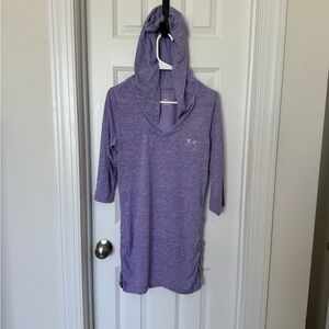 Women’s medium heat gear lightweight hoody